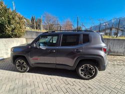 Grigio Usata 2017 Jeep Renegade Trailhawk SUV | 19.800 € (Molto cara)