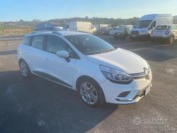 Bianco Usata 2019 Renault Clio IV Life Tre volumi | 8700 € (Buon prezzo)
