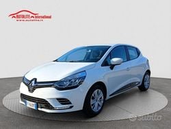 Bianco(met.) Usata 2018 Renault Clio IV Life Tre volumi | 8900 € (Buon prezzo)