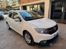 Bianco Usata 2019 Dacia Sandero Due volumi | 6950 € (Ottimo prezzo)