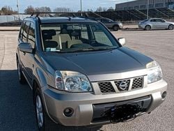 Usata 2005 Nissan X-Trail SUV | 2500 € (Super prezzo)