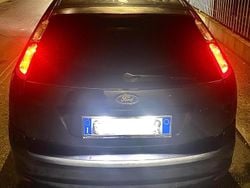 Blu Usata 2006 Ford Focus Tre volumi | 3000 €