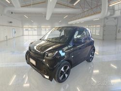 Nero Usata 2022 Smart ForTwo Coupé Passion Due volumi | 11.400 € (Buon prezzo)