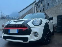 Bianco Usata 2015 Mini Cooper S Due volumi | 14.200 € (Ottimo prezzo)