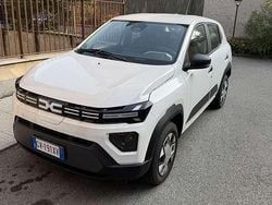 Bianco Usata 2024 Dacia Spring Business Due volumi | 15.000 € (Molto cara)