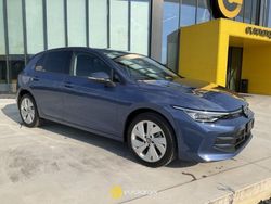 Blu/azzurro Nuova 2025 VW Golf VIII Edition Tre volumi | 28.900 € (Buon prezzo)