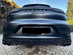 Nero Usata 2024 Porsche Cayenne S E-Hybrid SUV | 126.990 €