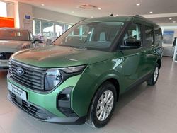 Bursting green Nuova 2025 Ford Tourneo Courier Titanium Monovolume | 21.550 € (Buon prezzo)