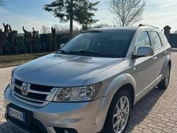 Grigio Usata 2012 Fiat Freemont Lounge SUV | 6400 € (Ottimo prezzo)