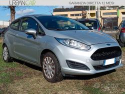 Grigio Usata 2013 Ford Fiesta Tre volumi | 6300 € (Buon prezzo)