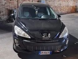 Usata 2008 Peugeot 308 Tre volumi | 4000 € (Molto cara)