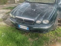 Usata 2002 Jaguar X-type Tre volumi | 3000 € (Ottimo prezzo)