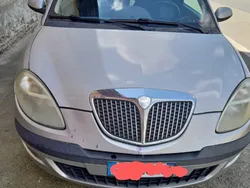 Usata 2004 Lancia Ypsilon Due volumi | 1500 € (Buon prezzo)
