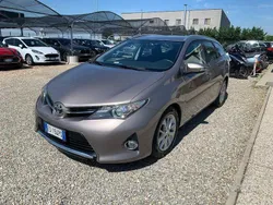 Marrone Usata 2013 Toyota Auris Touring Sports Lounge Station wagon | 6900 € (Ottimo prezzo)