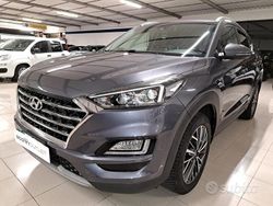 Grigio Usata 2019 Hyundai Tucson SUV | 16.900 € (Buon prezzo)