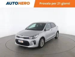 Argento Usata 2017 Kia Rio Active Tre volumi | 10.899 € (Buon prezzo)