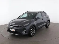 Grigio Usata 2022 Kia Stonic Style SUV | 15.699 € (Buon prezzo)
