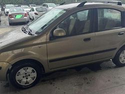 Other Usata 2010 Fiat Panda Emotion Due volumi | 3999 € (Buon prezzo)