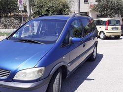 Blu Usata 2003 Opel Zafira Monovolume | 2500 € (Cara)