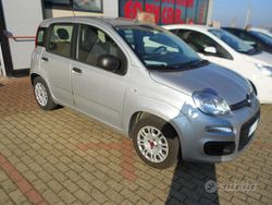 Grigio Usata 2015 Fiat Panda Due volumi | 8000 € (Buon prezzo)