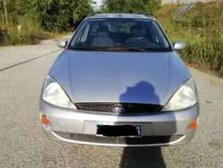 Grigio Usata 2000 Ford Focus Zetec Station wagon | 600 € (Ottimo prezzo)