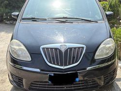 Nero Usata 2009 Lancia Musa Monovolume | 2400 € (Buon prezzo)