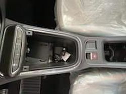 Verde mare met. Nuova 2025 Fiat 600 La Prima SUV | 23.990 €