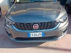 Grigio Usata 2019 Fiat Tipo Tre volumi | 10.900 € (Molto cara)