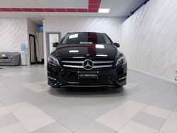 Nero Usata 2019 Mercedes B200 Monovolume | 14.500 € (Buon prezzo)
