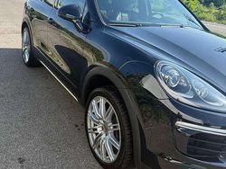 Nero Usata 2018 Porsche Cayenne Platinum Edition SUV | 49.800 €