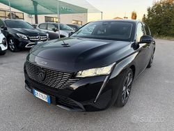 Nero Usata 2023 Peugeot 308 Allure Tre volumi | 21.490 € (Buon prezzo)