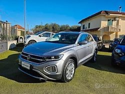 Grigio Usata 2022 VW T-Roc Style SUV | 26.499 € (Buon prezzo)