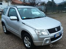 Grigio Usata 2013 Suzuki Grand Vitara SUV | 12.000 €