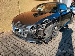 Grigio Usata 2015 Audi TT Cabrio | 15.000 €
