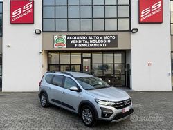Grigio Usata 2022 Dacia Jogger Comfort Monovolume | 13.500 € (Buon prezzo)
