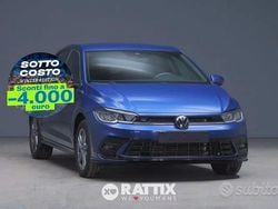 Reef blue metallizzato Usata 2024 VW Polo R-line Tre volumi | 18.887 € (Ottimo prezzo)