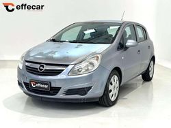 Argento(met.) Usata 2008 Opel Corsa Tre volumi | 2850 € (Ottimo prezzo)