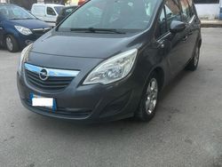 Marrone Usata 2011 Opel Meriva Monovolume | 3400 € (Molto cara)
