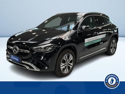 Nero metallizzato Usata 2024 Mercedes GLA180 Advanced Plus SUV | 41.700 € (Buon prezzo)