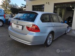 Grigio Usata 2007 BMW 320 Station wagon | 2900 € (Buon prezzo)