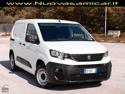 Bianco Usata 2020 Peugeot Partner Premium Monovolume | 11.300 € (Buon prezzo)