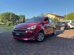 Rosso Usata 2017 Hyundai i10 Due volumi | 8900 € (Ottimo prezzo)