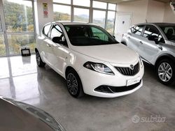 Bianco Usata 2022 Lancia Ypsilon S Due volumi | 11.500 € (Buon prezzo)