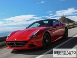 Rosso Usata 2017 Ferrari California Cabrio | 175.000 € (Molto cara)