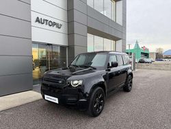 Nero Usata 2024 Land Rover Defender SUV | 70.300 € (Cara)