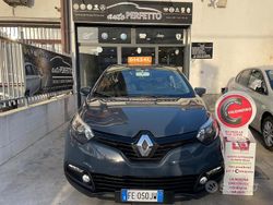 Grigio Usata 2016 Renault Captur Intens SUV | 8990 € (Cara)
