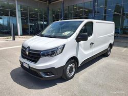 Bianco Usata 2024 Renault Trafic Monovolume | 28.500 € (Molto cara)
