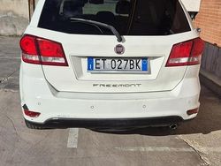 Bianco Usata 2011 Fiat Freemont SUV | 5600 € (Ottimo prezzo)