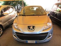 Blu metallizzato Usata 2011 Peugeot 207 Allure Due volumi | 3990 € (Buon prezzo)