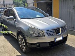 Grigio Usata 2009 Nissan Qashqai SUV | 4000 € (Buon prezzo)